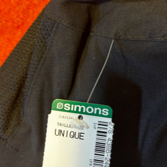 The North Face unisex black and gray mesh pocket reversible bucket hat NWT - Picture 8 of 14